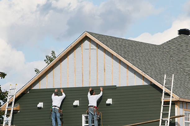 Professional Siding Contractor technician working in Gibbsboro, NJ